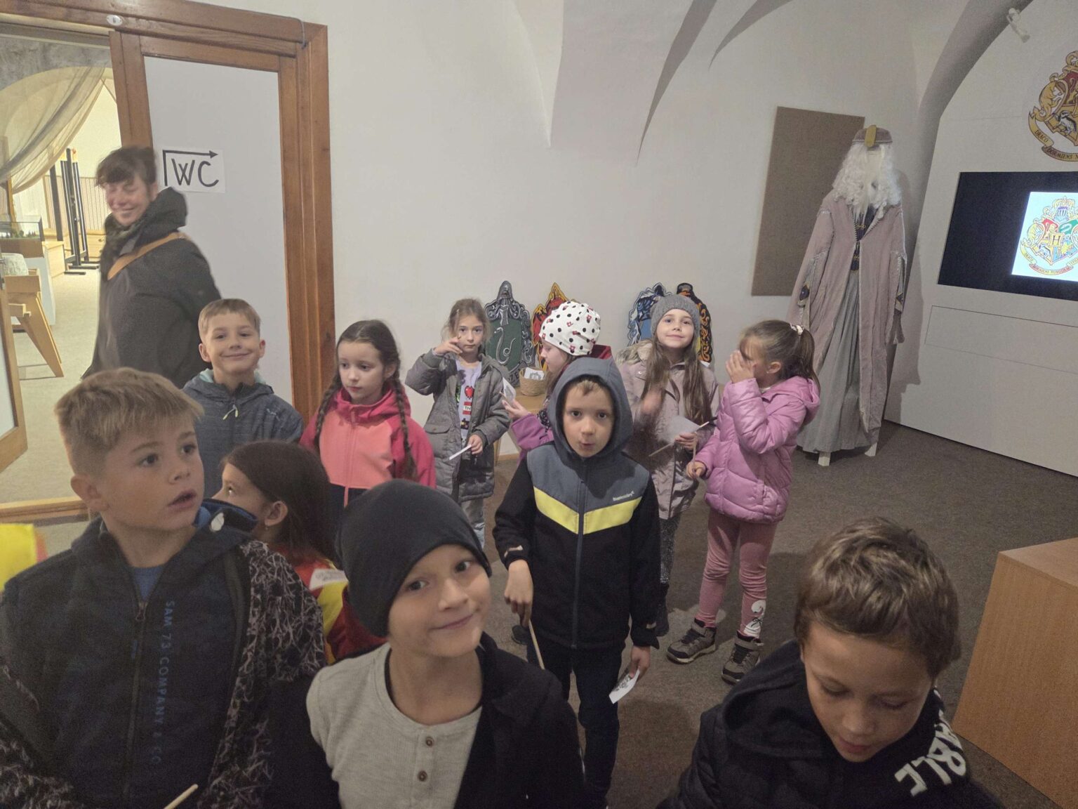 07909b7c-6ddf-4d89-8d5d-a411fa8b0cd0-1_all_5964-2780